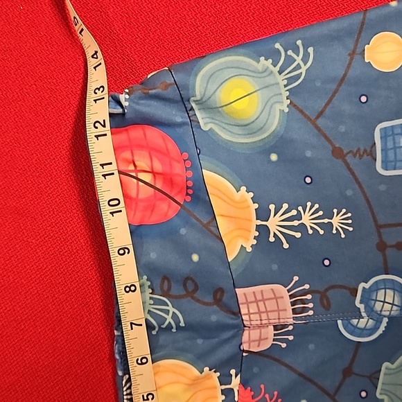 Fabulegs floating lanterns lamps tradition Rapunzel Tangled OS leggings EUC - Picture 9 of 12